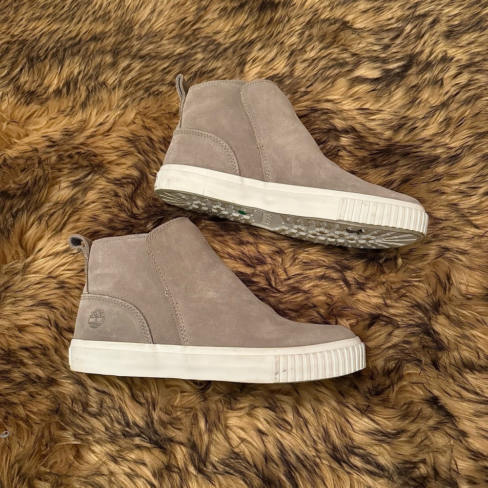TIMBERLAND Suede Pull On Sneakers